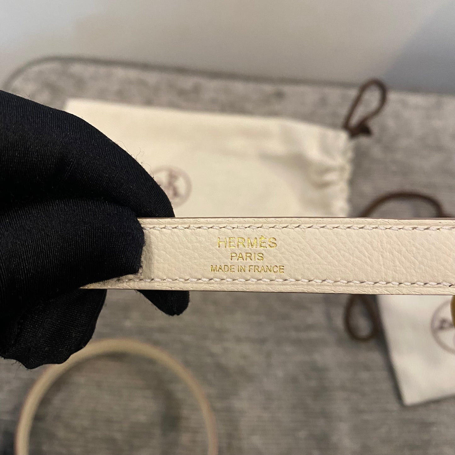 Kelly 25 craie sellier Gold Hardware